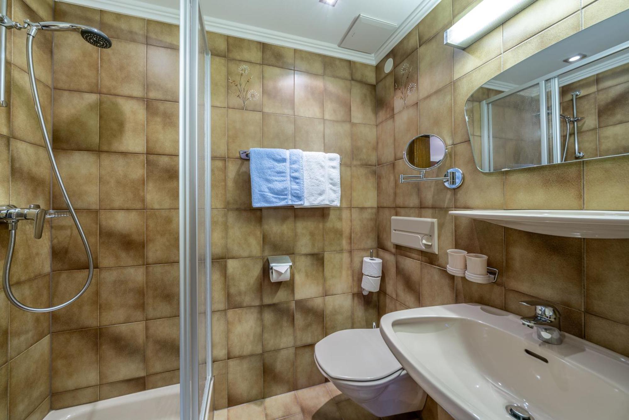 Fruehstueckspension Maier Guest house *